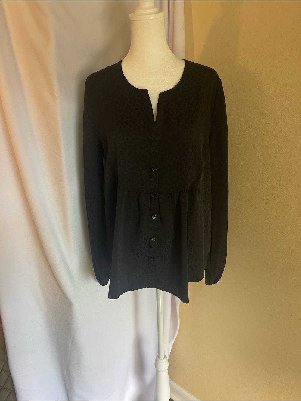 Lilly Pulitzer Black Tonal Leopard Babydoll Button Front Blouse S Mob Wife NWT